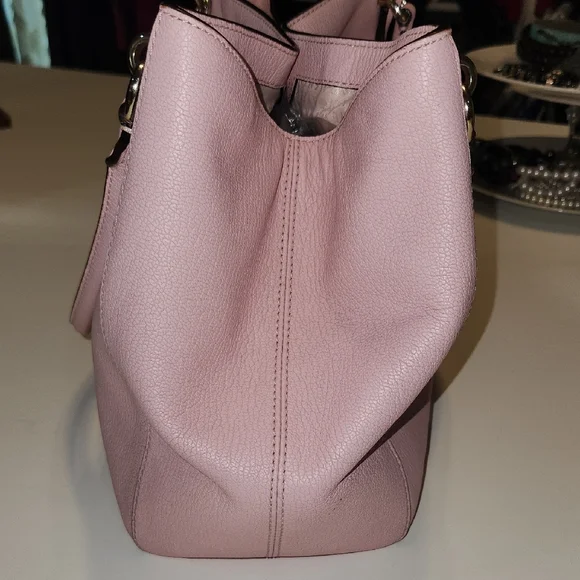 Kate Spade Elegant Blush Pink Women's Leather Bag and Wallet Set - Picture 6 of 12